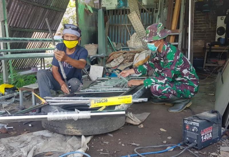 .