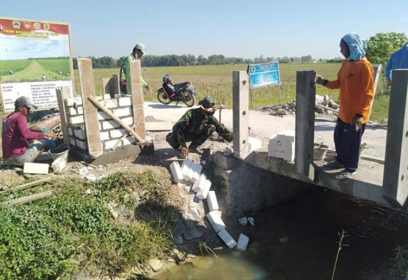 .